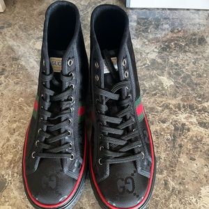 GUCCI SHOES, SIZE 7, COLOR: BLACK